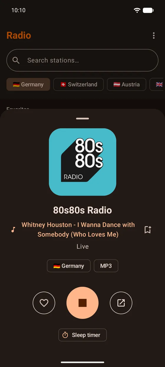 The now playing sheet with station logo, the song currently on air and the sleep timer